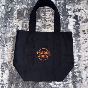 Trader Joe’s limited edition canvas bag new